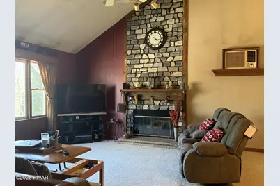 193 Primrose Lane, Milford, PA 18337 - Photo 5