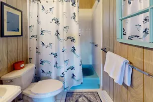 100 Cottonwood Dr, Lords Valley, PA 18428 - Photo 29