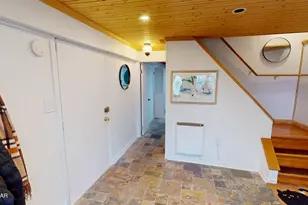 100 Cottonwood Dr, Lords Valley, PA 18428 - Photo 11