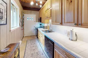 100 Cottonwood Dr, Lords Valley, PA 18428 - Photo 51