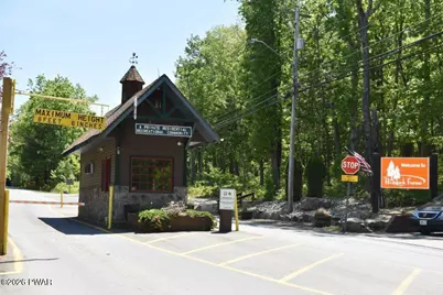 100 Cottonwood Drive, Lords Valley, PA 18428 - Photo 109