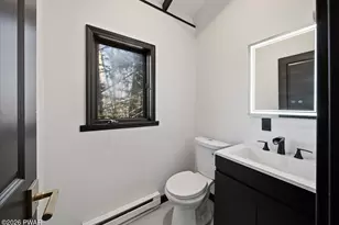 3257 Trafalgar Ave, East Stroudsburg, PA 18302 - Photo 19