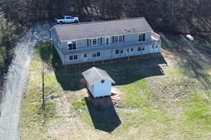 523B Creek Dr, Prompton, PA 18456 - Photo 3