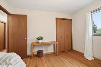 421 W Abington Road, Dalton, PA 18414 - Photo 17