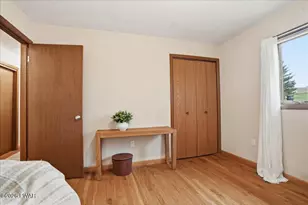 421 W Abington Rd, Dalton, PA 18414 - Photo 17