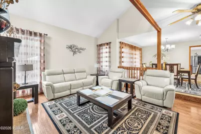 216 Canoebrook, Hawley, PA 18428 - Photo 3