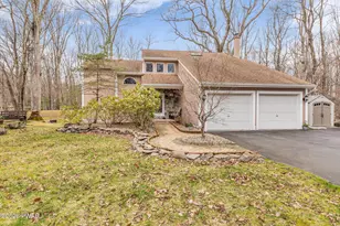 216 Canoebrook, Hawley, PA 18428 - Photo 1