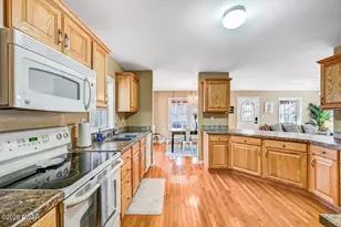 30 Woodview Terrace, Lake Ariel, PA 18436 - Photo 29
