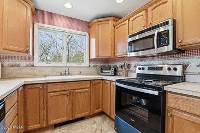 6 Ridge View, Hawley, PA 18428 - Photo 15