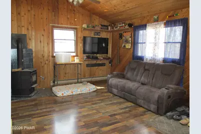 571 Mallard Lane, Bushkill, PA 18324 - Photo 3