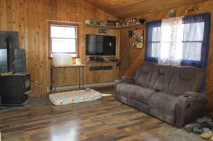 571 Mallard Ln, Bushkill, PA 18324 - Photo 3