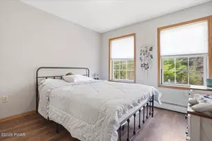 126 Bernadette Dr, Dingmans Ferry, PA 18328 - Photo 37