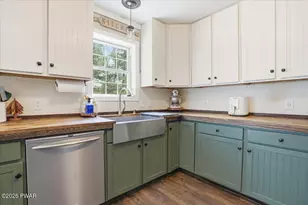 126 Bernadette Dr, Dingmans Ferry, PA 18328 - Photo 21