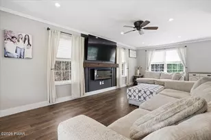 126 Bernadette Dr, Dingmans Ferry, PA 18328 - Photo 17