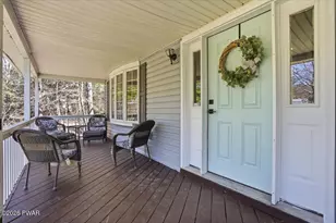 126 Bernadette Dr, Dingmans Ferry, PA 18328 - Photo 7