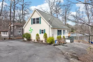 157 Mountain Lake Dr, Dingmans Ferry, PA 18328 - Photo 23