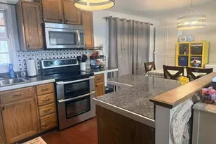 103 Pompom Ct, Milford, PA 18337 - Photo 3