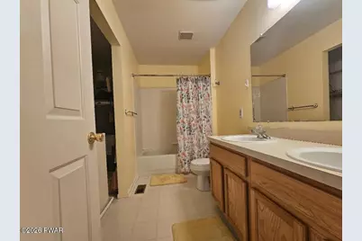 301 Victoria Way, East Stroudsburg, PA 18302 - Photo 27