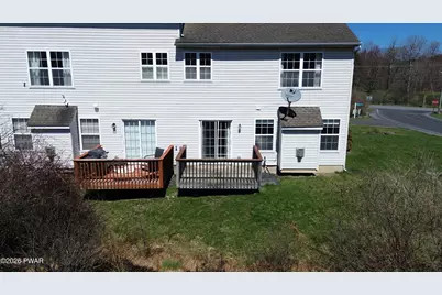 301 Victoria Way, East Stroudsburg, PA 18302 - Photo 7
