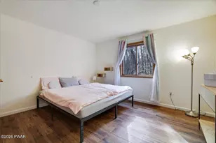 297 Gold Finch Rd, Bushkill, PA 18324 - Photo 33