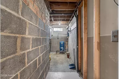 142 Beech Road, Dingmans Ferry, PA 18328 - Photo 37