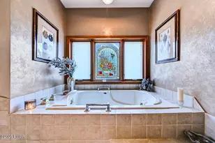 806 Widgeon Ct, Lords Valley, PA 18428 - Photo 29