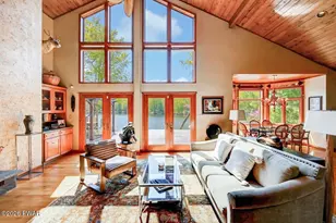 806 Widgeon Ct, Lords Valley, PA 18428 - Photo 15