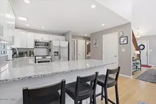 219 Indian Dr, Greentown, PA 18426 - Photo 17