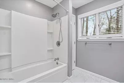 219 Indian Drive, Greentown, PA 18426 - Photo 37