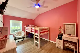 408 Chestnut Ave, Hawley, PA 18428 - Photo 23