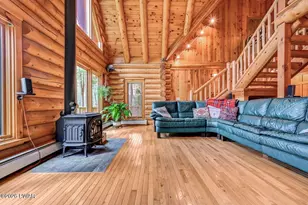 21 Halawa Lane, Newfoundland, PA 18445 - Photo 19