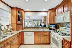 149 Bennett Ave, Milford, PA 18337 - Photo 23