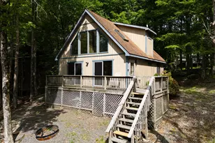 72 Woodridge Dr, Lake Ariel, PA 18436 - Photo 1