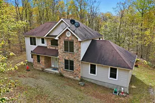 135 Split Rock Rd, Newfoundland, PA 18445 - Photo 3
