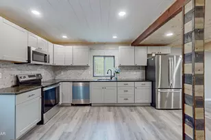 161 Ledgeway Dr, Dingmans Ferry, PA 18328 - Photo 7