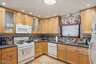 140 Gwinnett Rd, Milford, PA 18337 - Photo 41