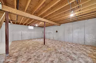 126 Meadow View Cir, Shohola, PA 18458 - Photo 37