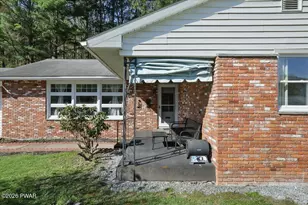 1843 Parkway Dr, Honesdale, PA 18431 - Photo 3