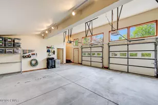 804 Ranch Ct, Lords Valley, PA 18428 - Photo 45