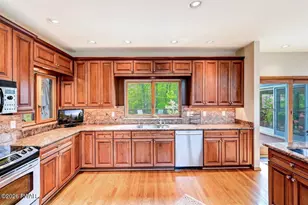 804 Ranch Ct, Lords Valley, PA 18428 - Photo 77