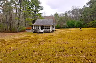 138 Neil Thompson Rd, Lackawaxen, PA 18435 - Photo 21