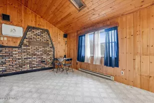 2374 Crest View Rd, Lake Ariel, PA 18436 - Photo 7