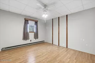 2374 Crest View Rd, Lake Ariel, PA 18436 - Photo 33