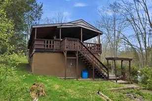 2374 Crest View Rd, Lake Ariel, PA 18436 - Photo 81
