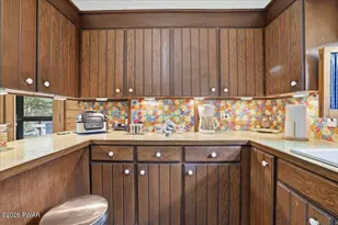 100 Heron Bay, Lords Valley, PA 18428 - Photo 17