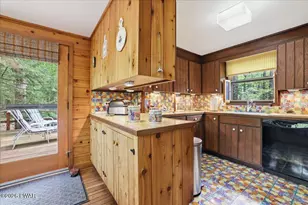 100 Heron Bay, Lords Valley, PA 18428 - Photo 15