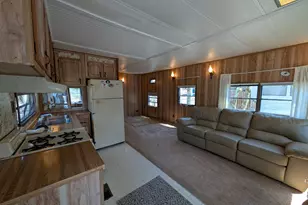 101 Opussum Ln, Shohola, PA 18458 - Photo 9