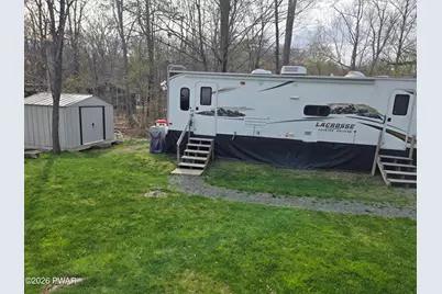 174 Deer Run, Milford, PA 18337 - Photo 1