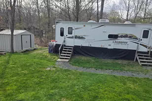 174 Deer Run, Milford, PA 18337 - Photo 1