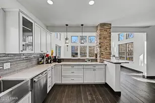 140 Consitution Dr, Lackawaxen, PA 18435 - Photo 21